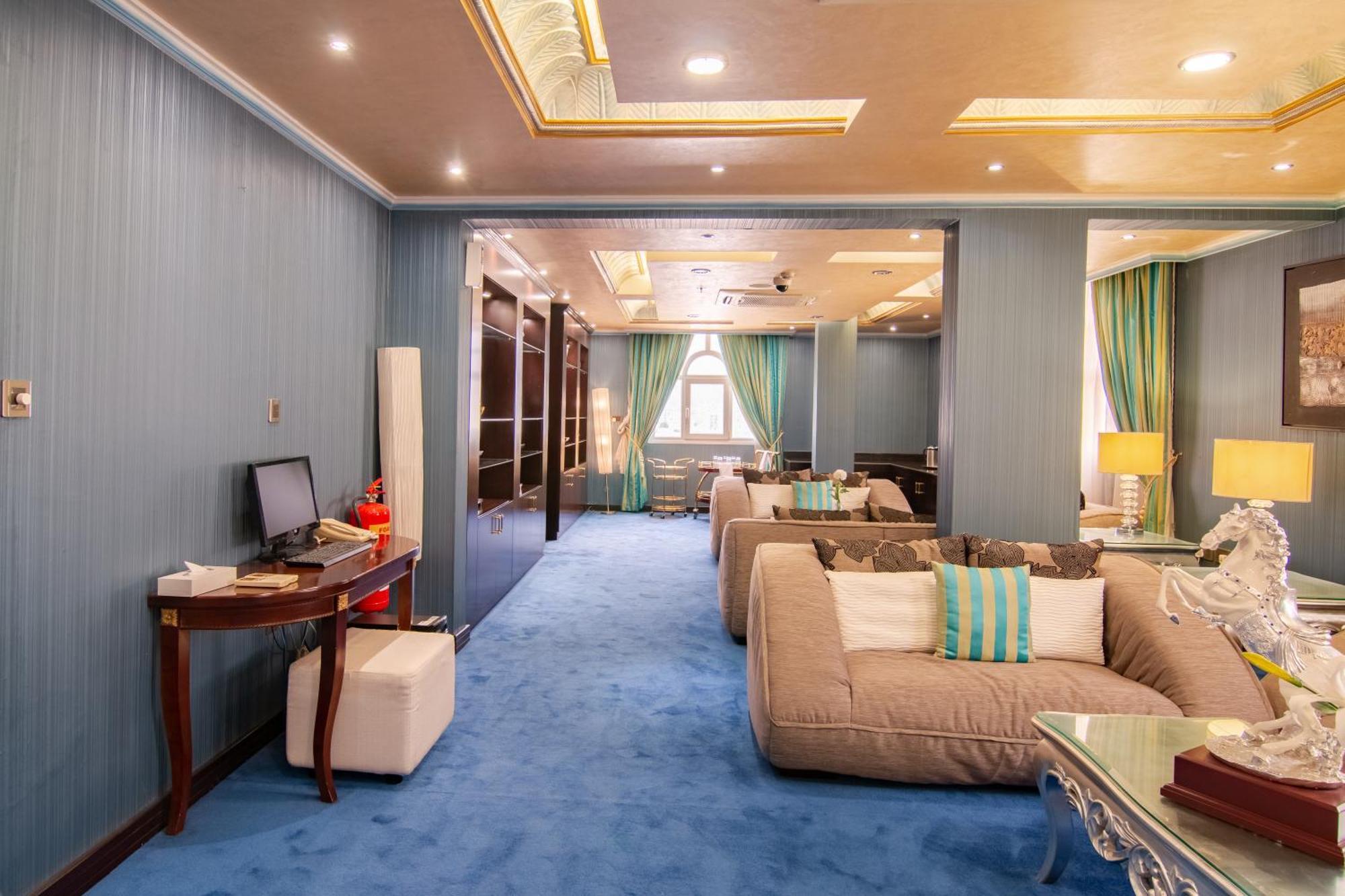 Garden Hotel Muscat By Royal Titan Group Екстериор снимка