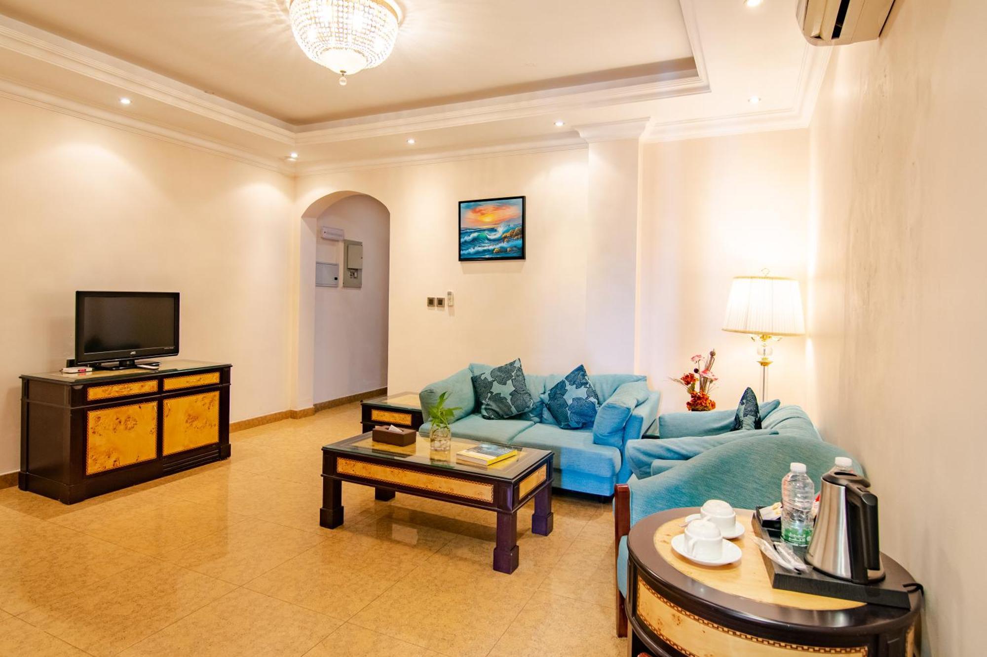 Garden Hotel Muscat By Royal Titan Group Екстериор снимка