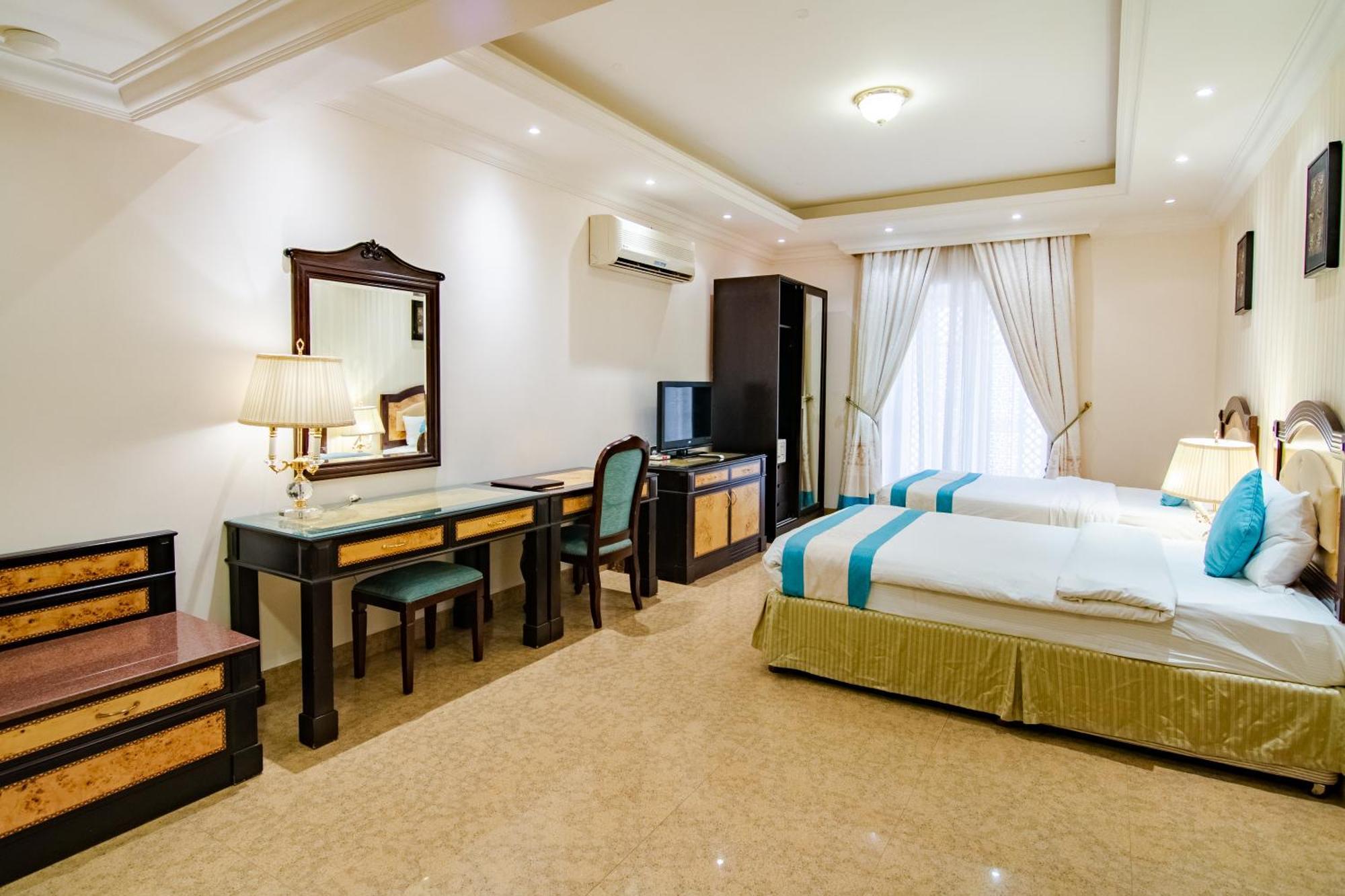 Garden Hotel Muscat By Royal Titan Group Екстериор снимка